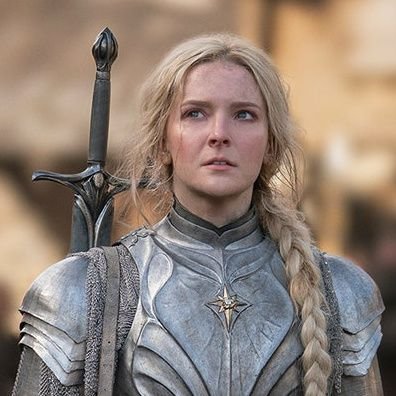 Galadriel (Morfydd Clark)